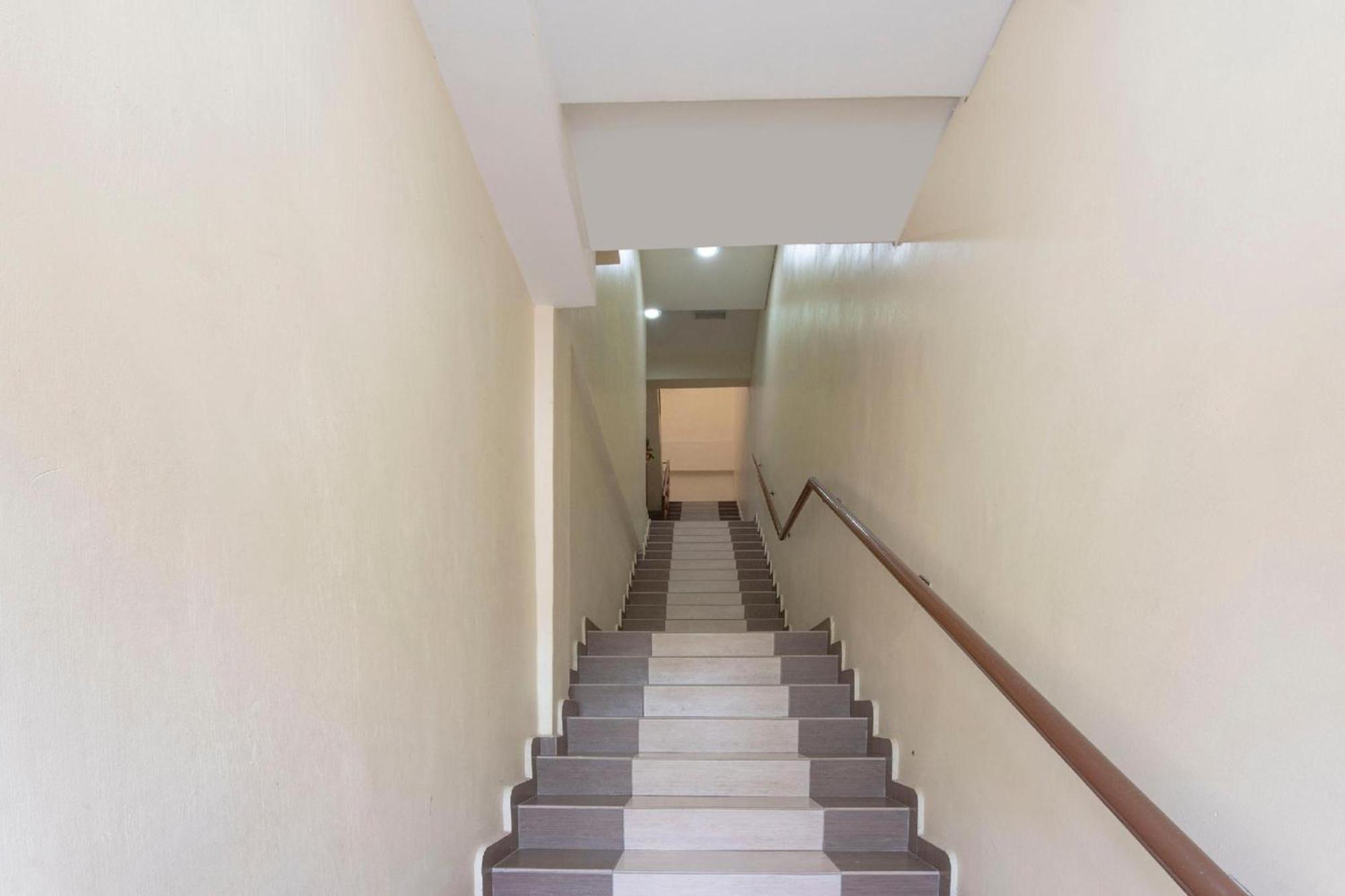 Oyo 90380 Hotel Jasin