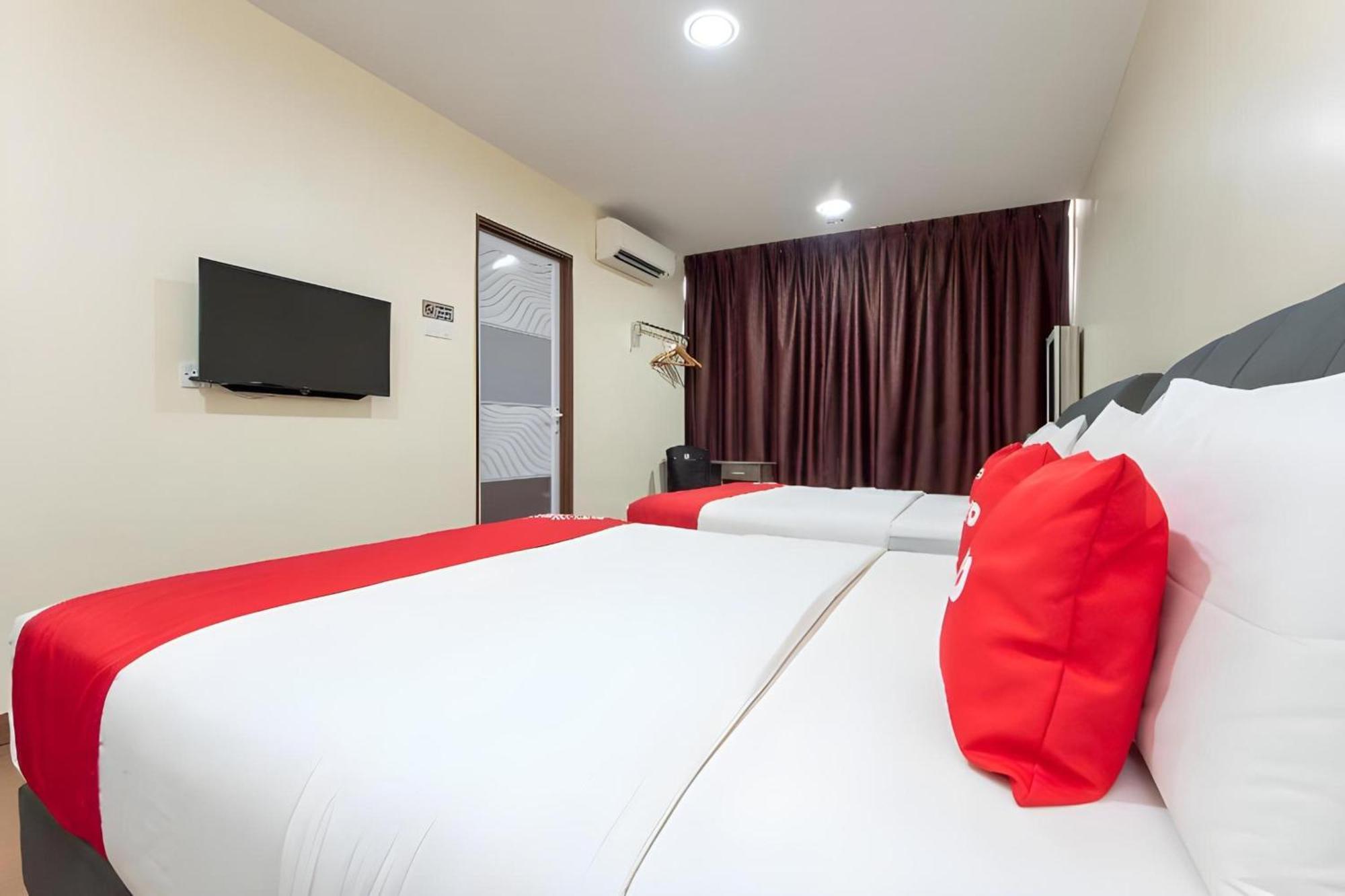 Hotel Oyo 90380 2*